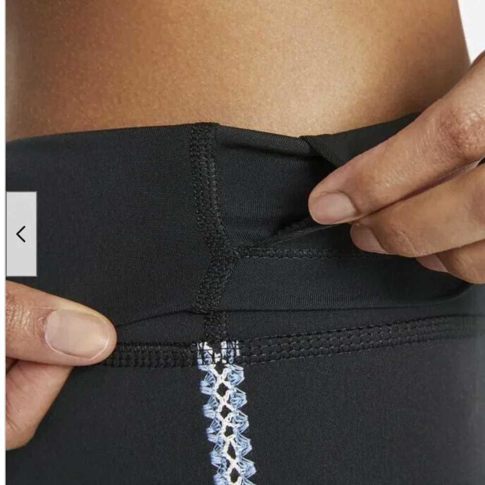 NWT Nike Yoga Crochet Edge high waist 7/8 Leggings, Women’s - Picture 5 of 5